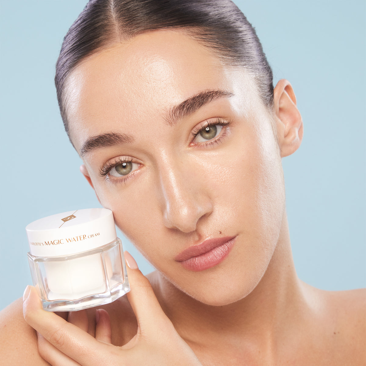 CHARLOTTE’S HYDRATION REVIVAL SKINCARE DISCOVERY SET