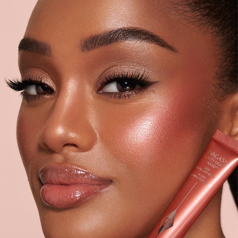 CHARLOTTE’S LEGENDARY BEAUTY ICONS