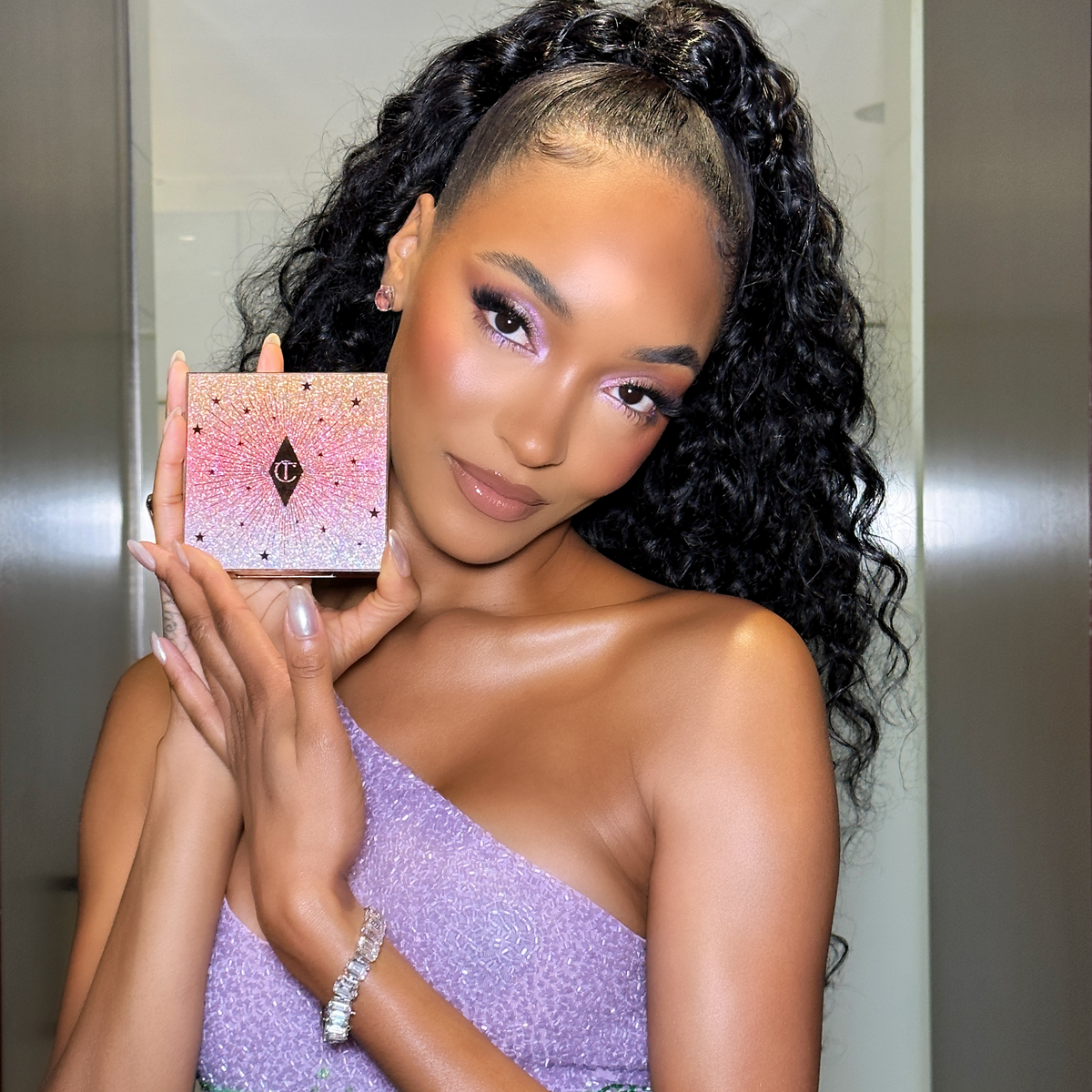 THE BEAUTYVERSE PALETTE