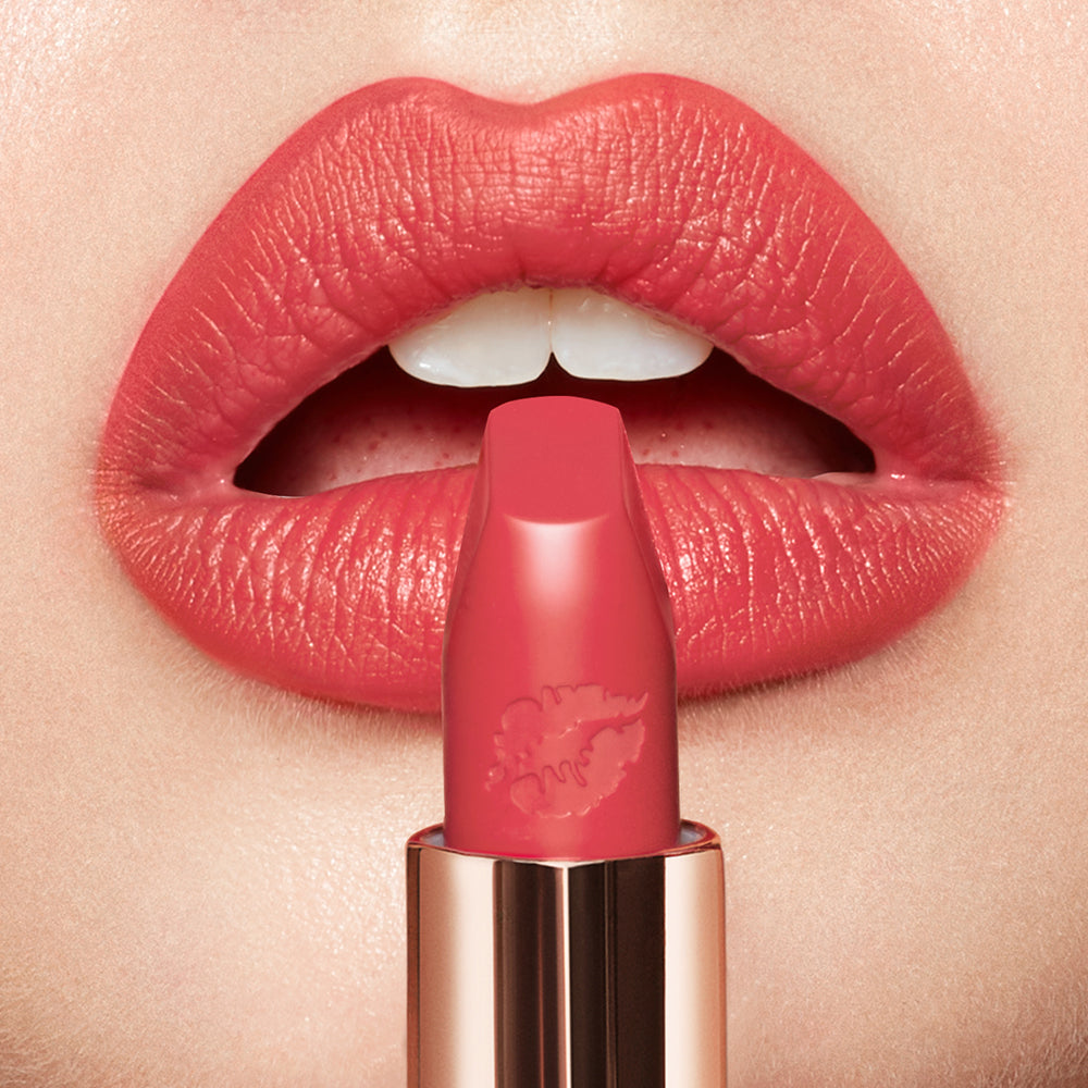 HOT LIPS 2