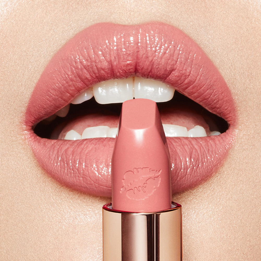 HOT LIPS 2