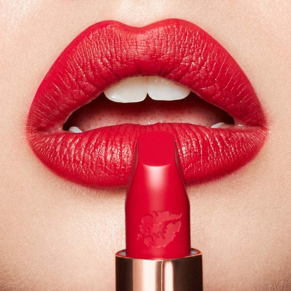 HOT LIPS 2