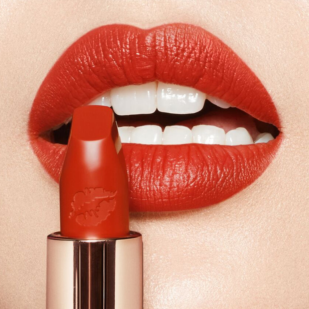 HOT LIPS 2