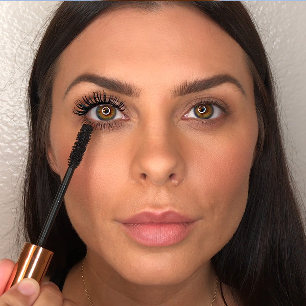 LEGENDARY LASHES VOLUME 2