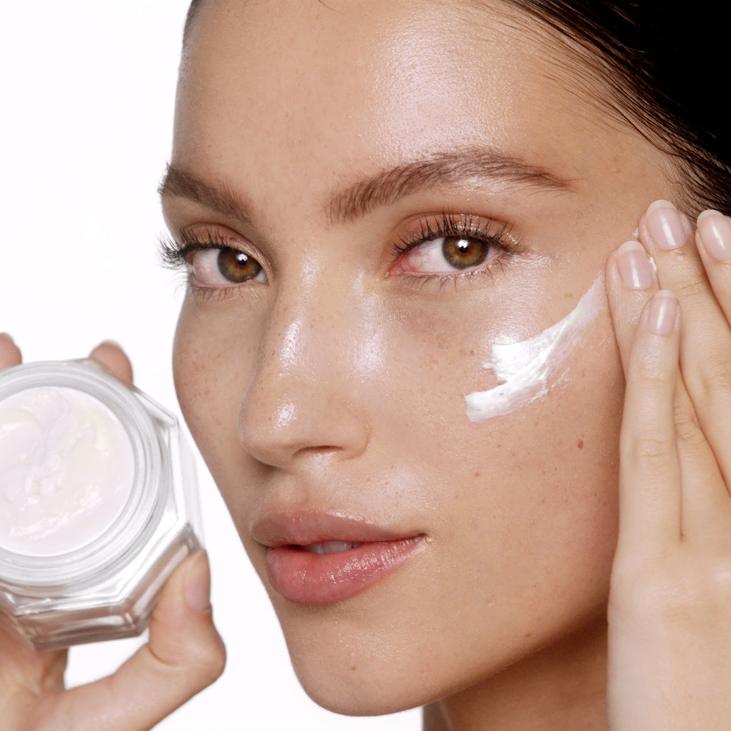 CHARLOTTE'S MAGIC CREAM