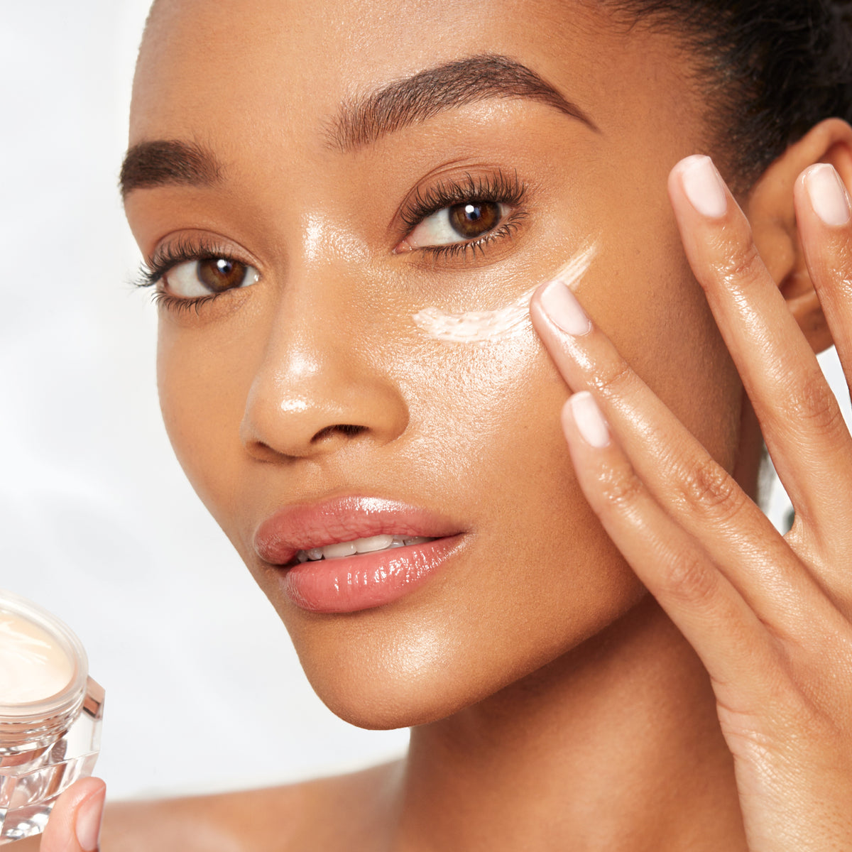 CHARLOTTE'S MAGIC SKIN TRIO